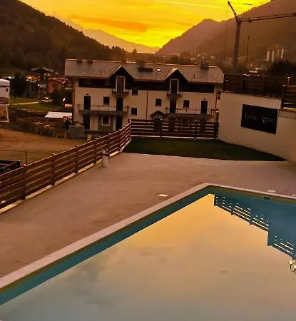 Appartement Borgo Alpino 4 *