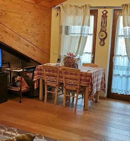 Borgo Alpino 4 * 阿帕里卡